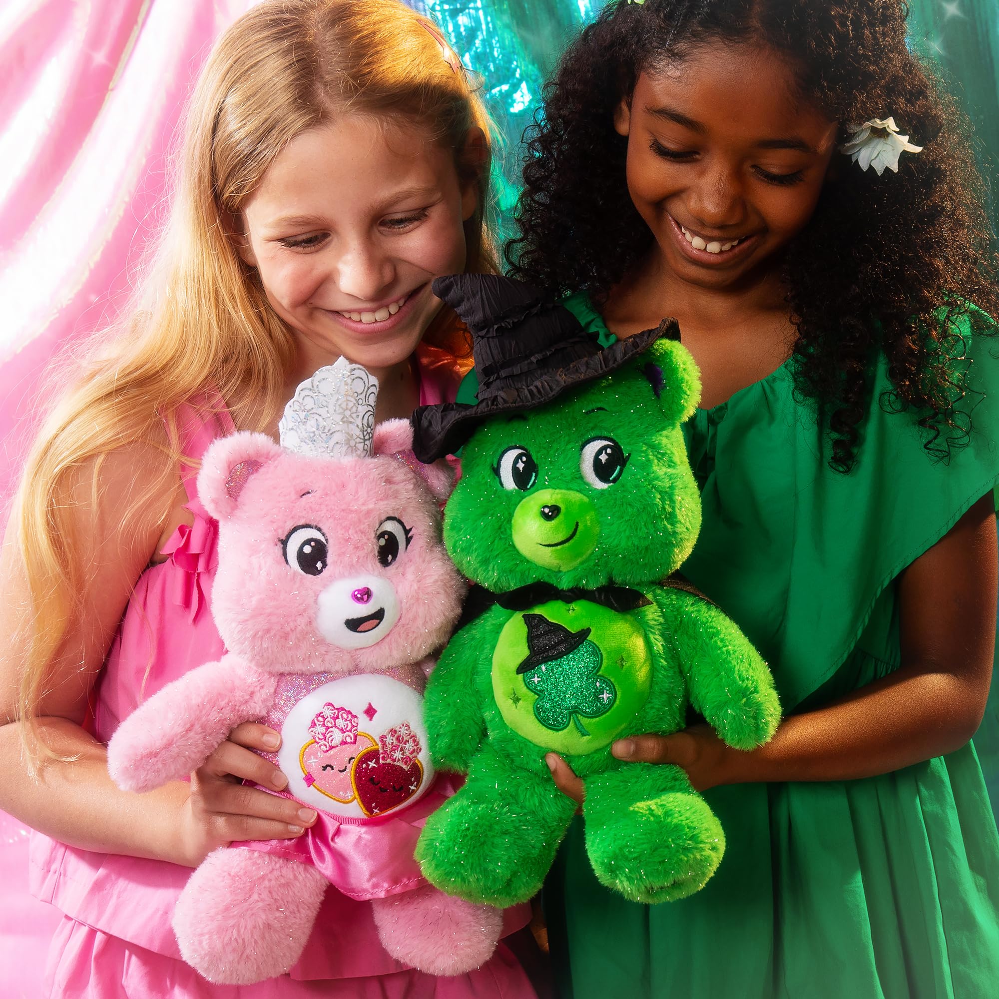Care Bears x Wicked 2-Pack Plush – Good Luck Bear as Elphaba & Love-A-Lot Bear as Glinda 6