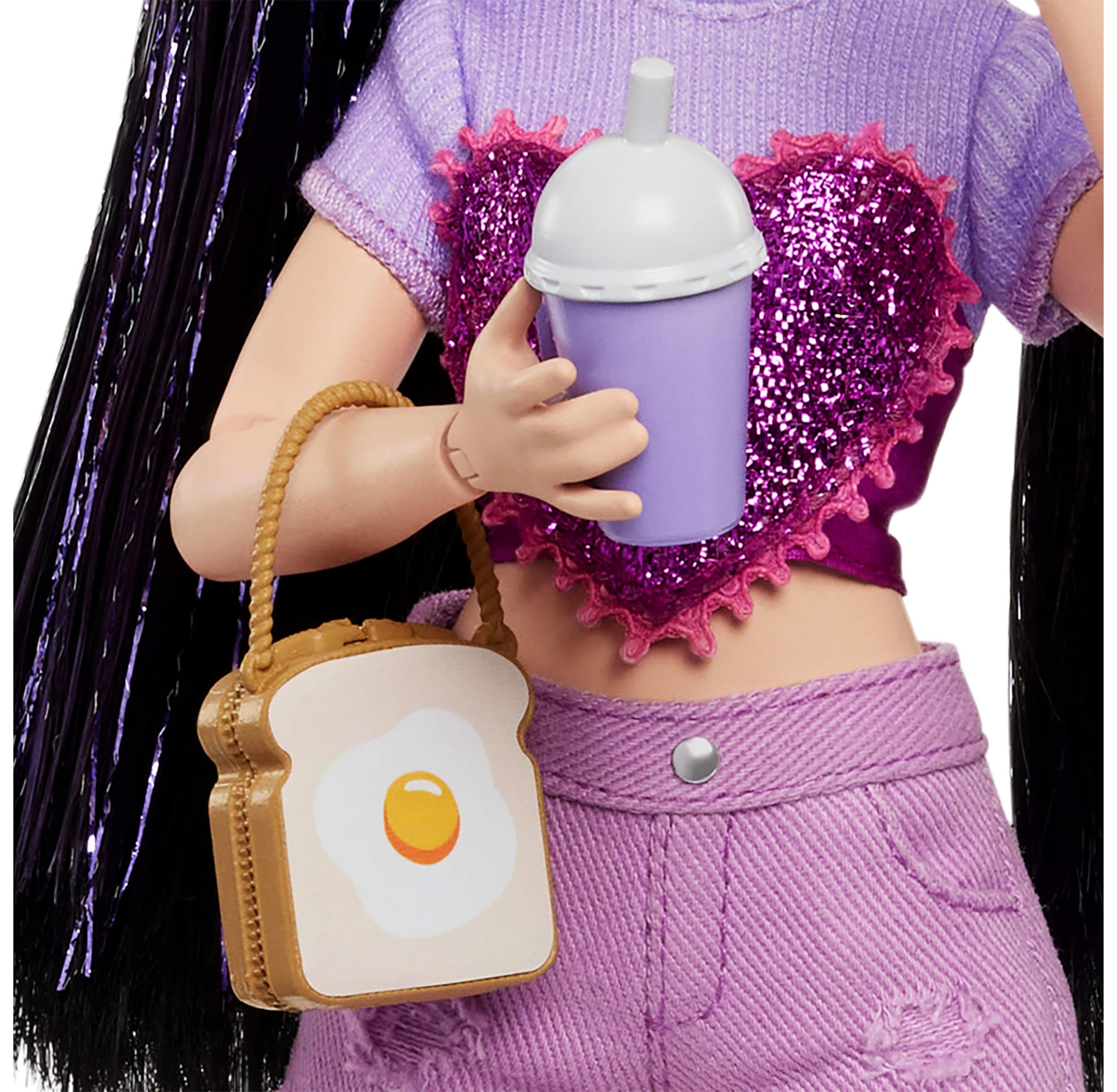 Barbie Dream Besties Renee Doll & Food-Themed Playset - 12-Piece Set with Laptop, Pizza, Smoothie & More 6