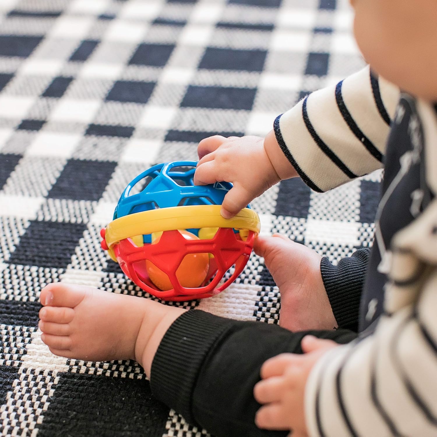 Baby Einstein Bendy Ball - Flexible Sensory Toy for Babies 4