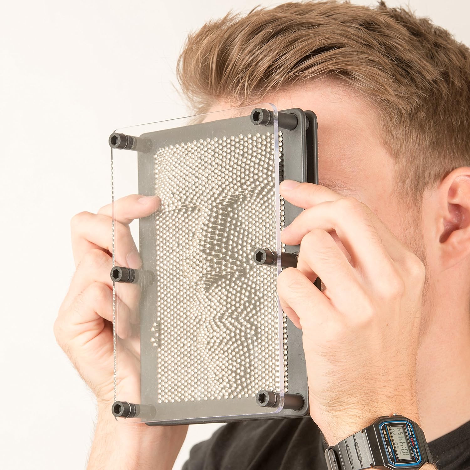 Pin Art - 3D Sculpture Toy with Metal Pins for Creative Impressions