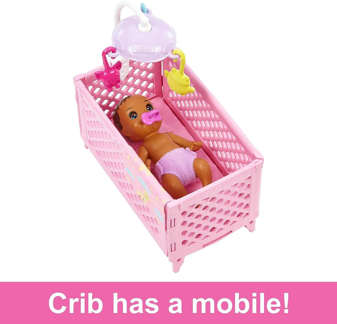 Barbie-Puppe und Zubehör, Kinderbett-Spielset mit Skipper-Friend-Puppe, Babypuppe mit