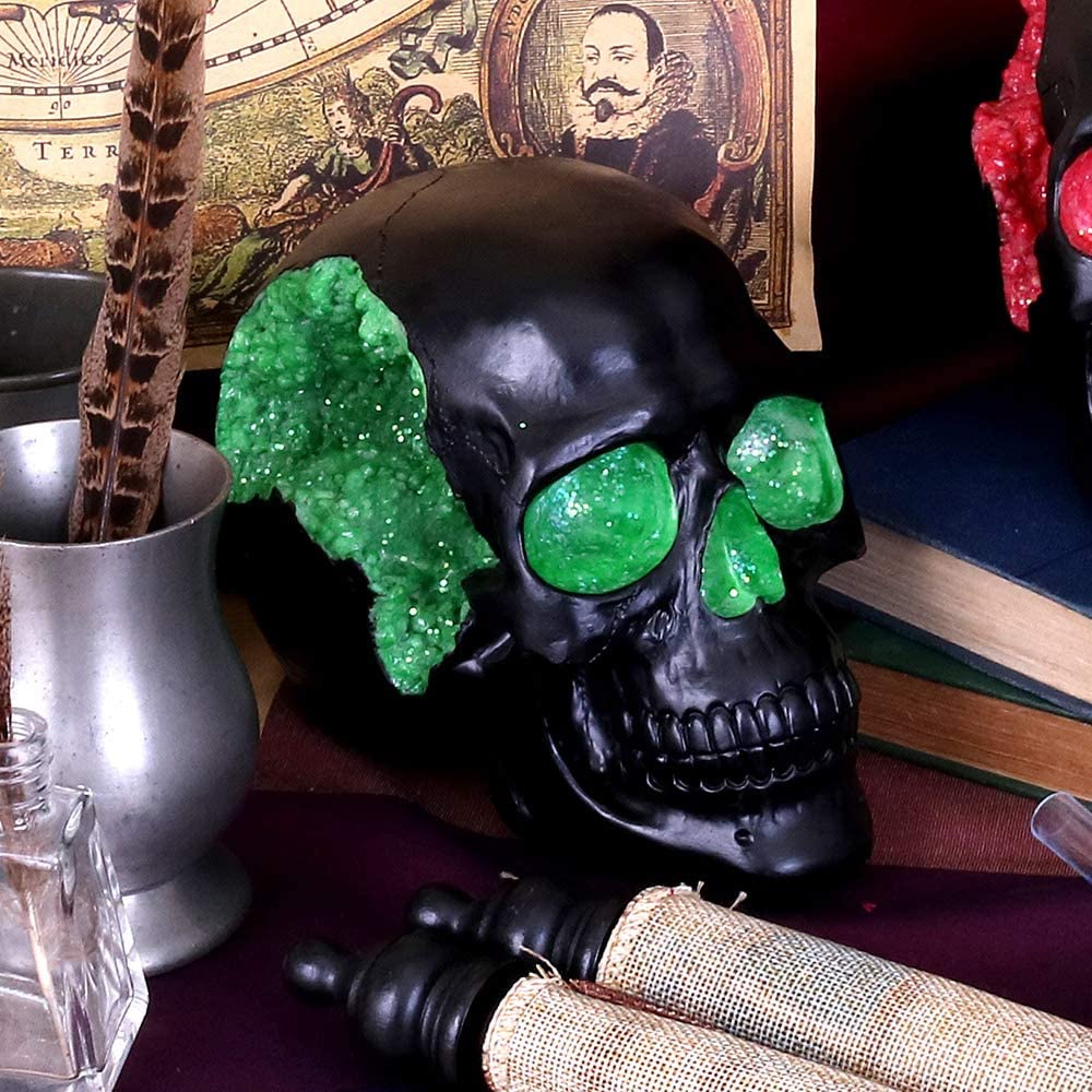 Nemesis Now Geode Schwarz Grün Gothic Glitzer Totenkopf Figur, Polyresin