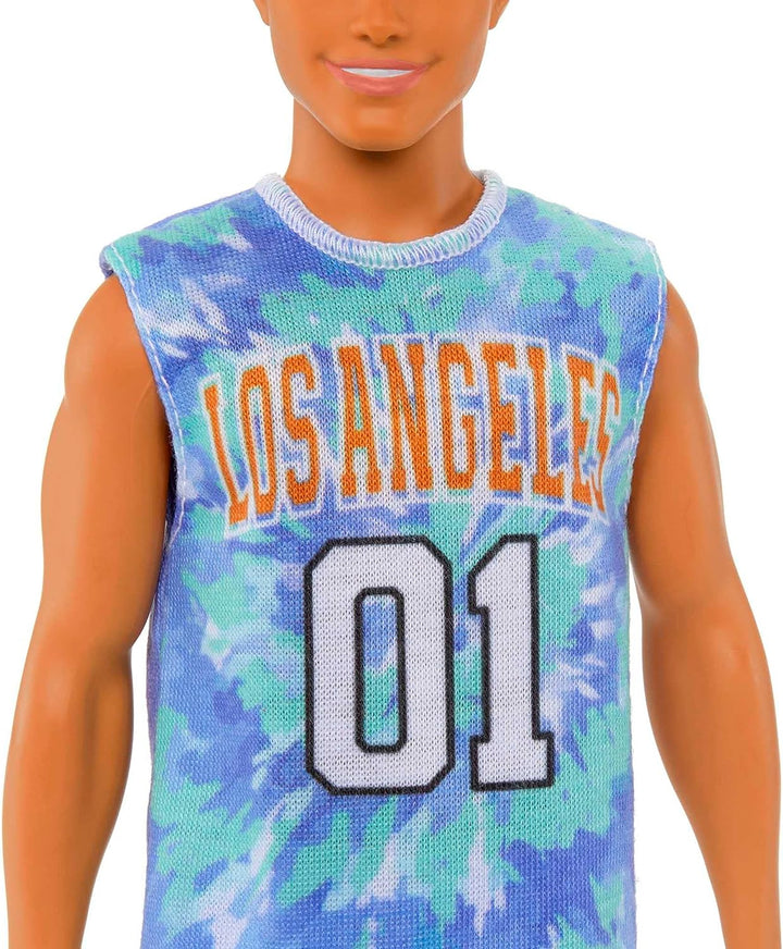 Barbie Ken Fashionistas Puppe Nr. 212 mit Beinprothese, trägt Los Angeles Jersey