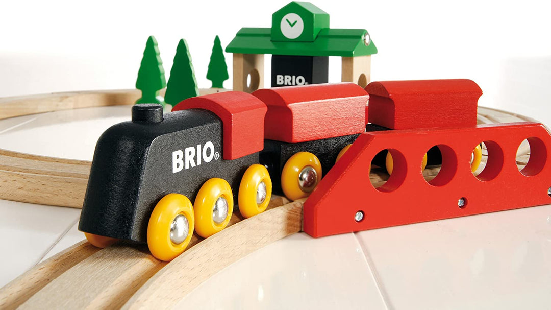 BRIO Classic Figure of 8 Set Train Set Toddler Toy for Kids 2 Years Up - Compatible with all BRIO Railway Sets & Accessories