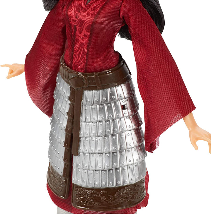 Disney Mulan Modepuppe mit Rockrüstung, Schuhen, Hose und Oberteil, inspiriert von Disneys Live-Action-Film Mulan, Spielzeug für Kinder und Sammler