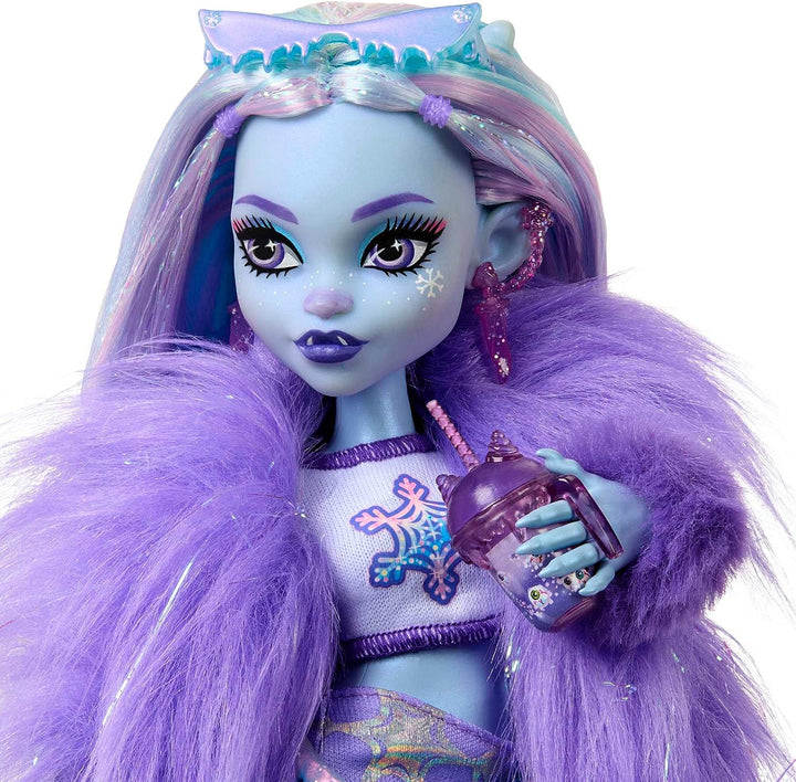 Monster High-Puppe, Abbey Bominable Yeti-Modepuppe mit Haustier-Mammut und Motiv