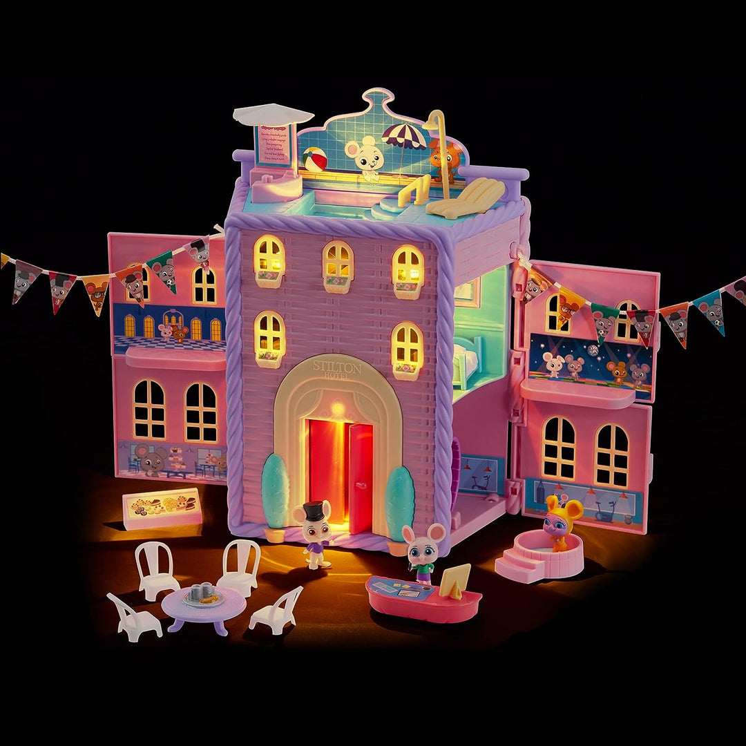 Charakteroptionen 7396 Millie &amp; Friends Maus im House Stilton Hamper Hotel
