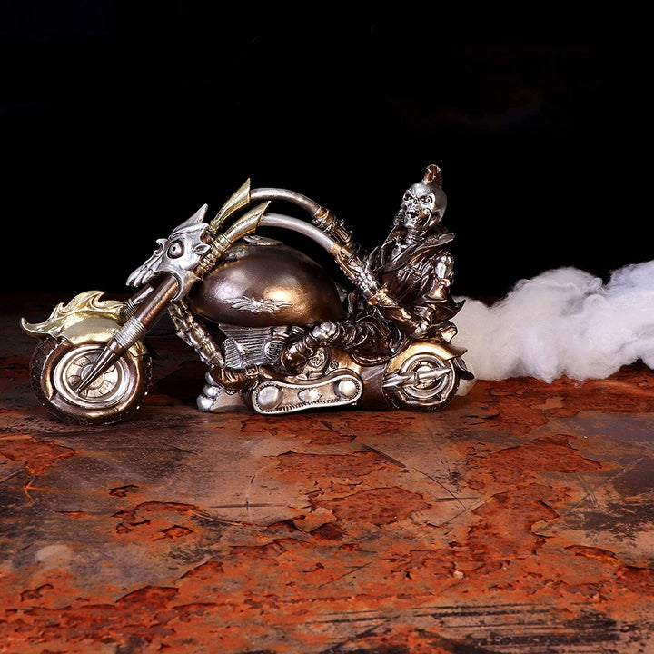 Nemesis Now Wheels of Steel 29 cm Steampunk-Motorrad-Skelett-Figur.